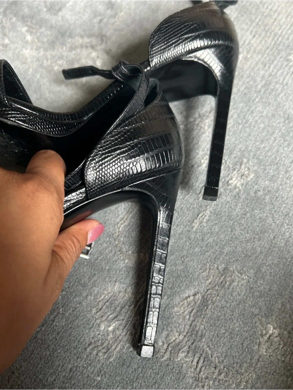 Saint Laurent Lizard Heels - Picture 4 of 11